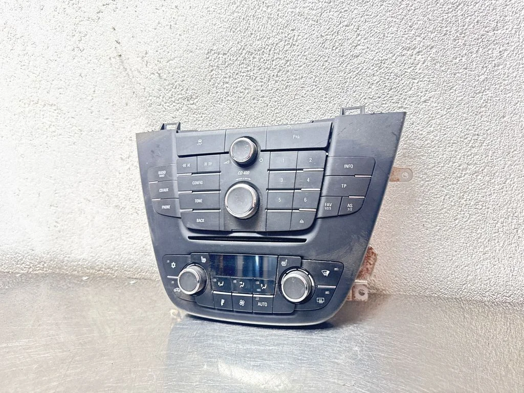 Radio/CD/DVD/GPS head unit 13321292