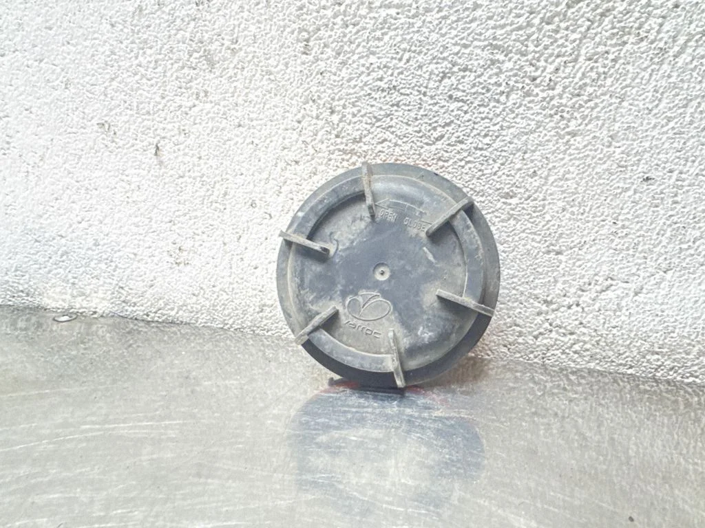 Esitule tolmukate – Opel Meriva B (2010-2016)