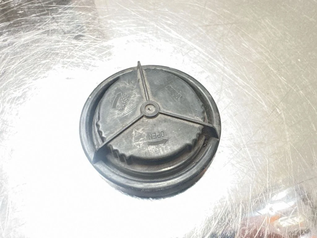 Esitule tolmukate – Opel Astra H (2004-2012)