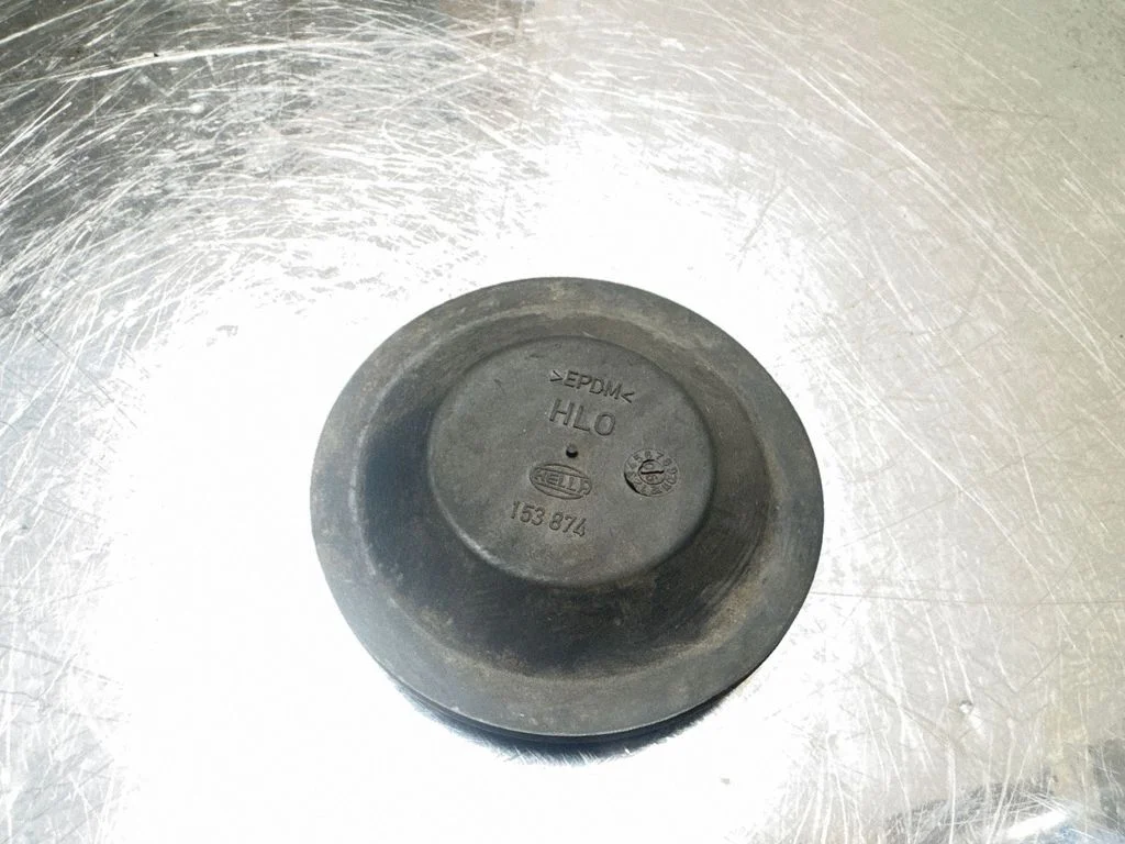 Esitule tolmukate – Opel Astra H (2004-2012)