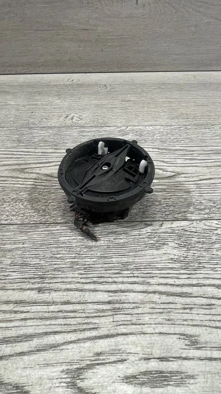 Air flap motor/actuator – BMW 3 Series F30 F35 F31 (2012-2018)