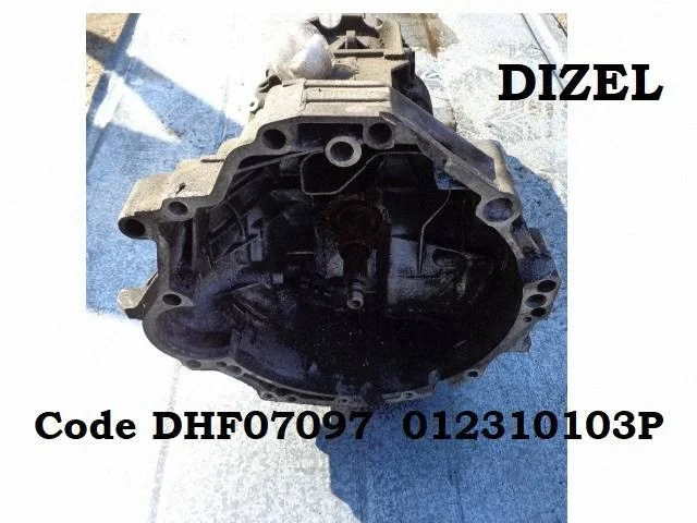 Manual 5 speed gearbox DHF07097