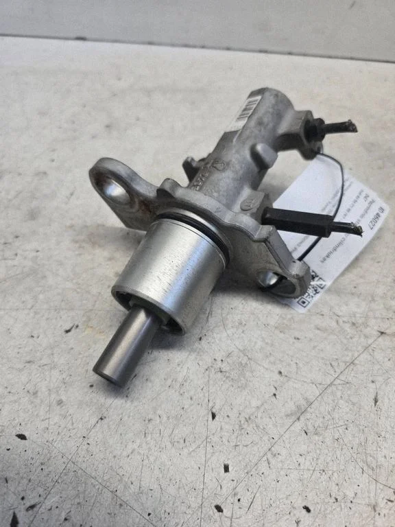 Master brake cylinder – Audi A6 Allroad C5 (1999-2005)