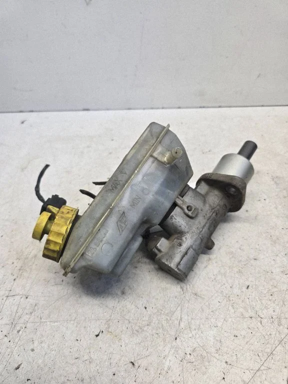 Master brake cylinder – Ford Galaxy (1995-2000)