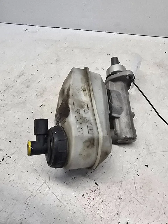 Master brake cylinder – Renault Scenic I (1996-2003)