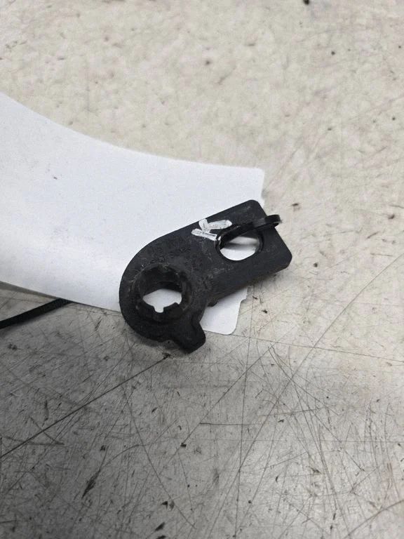 Headlight/headlamp mounting bracket 8D00941453