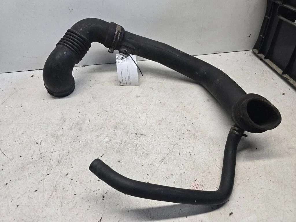 Intercooler hose/pipe RF5C13230