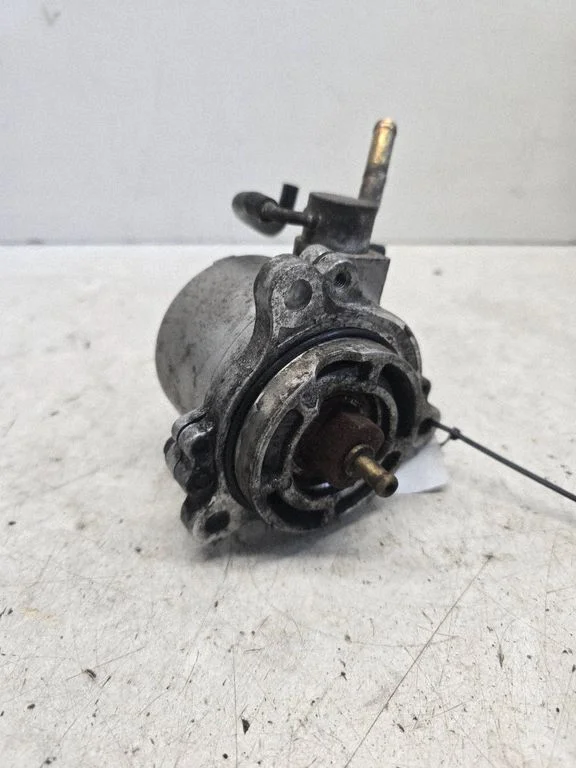 Vacuum pump RF5C18G00