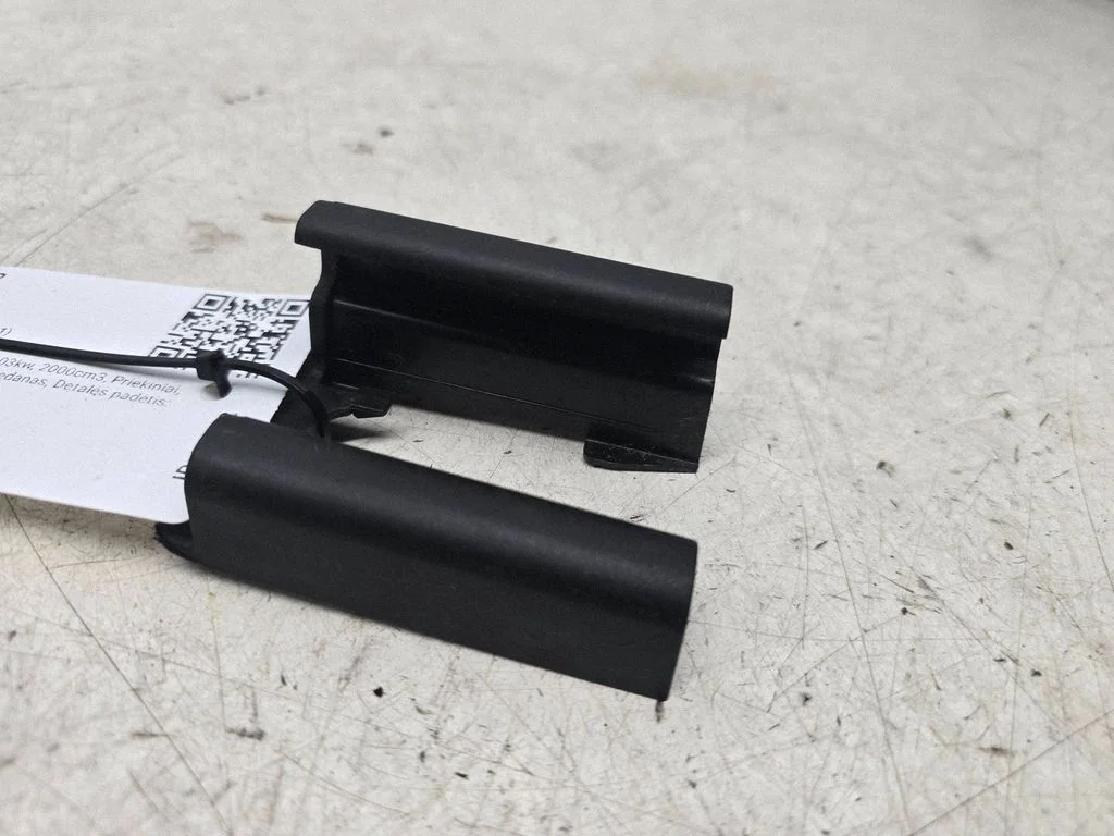 Sliding door rail trim – Audi A6 Allroad C5 (1999-2005)