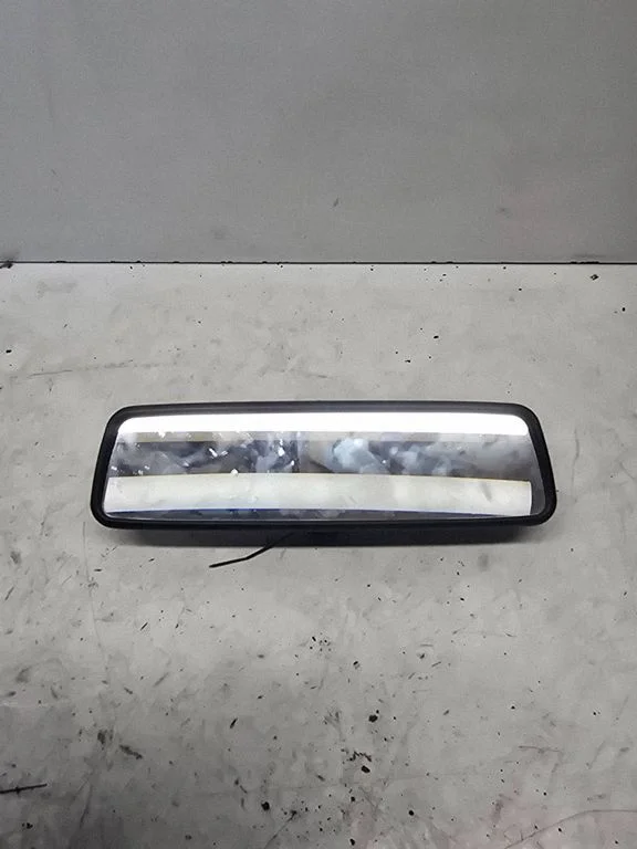 Rear view mirror (interior) 4D08575112