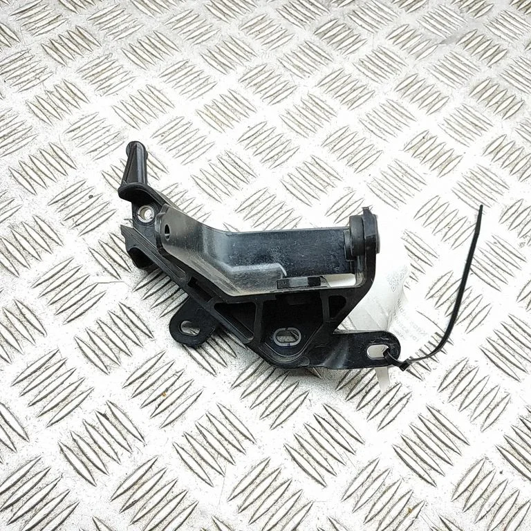 ABS pump bracket – Tesla Model Y (2020-)