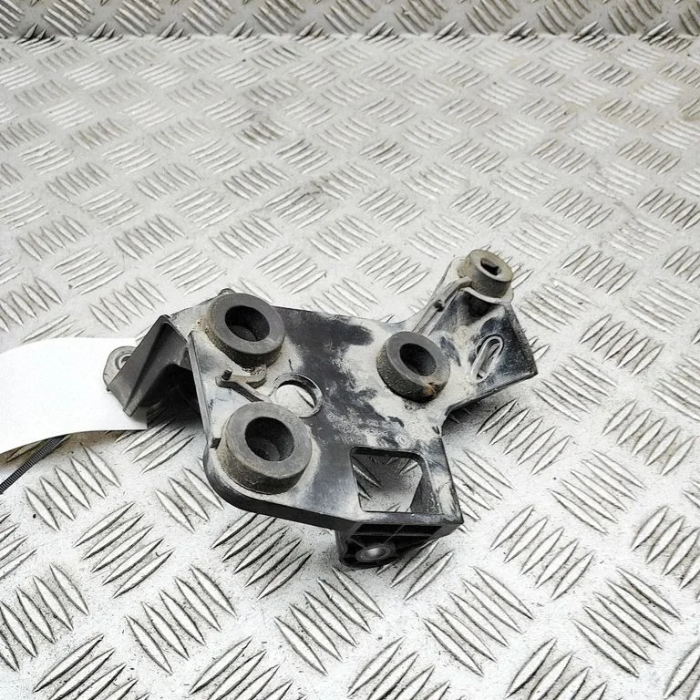 ABS pump bracket A2134300510
