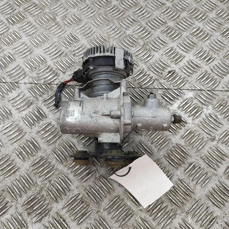 Master brake cylinder 5QE614307D