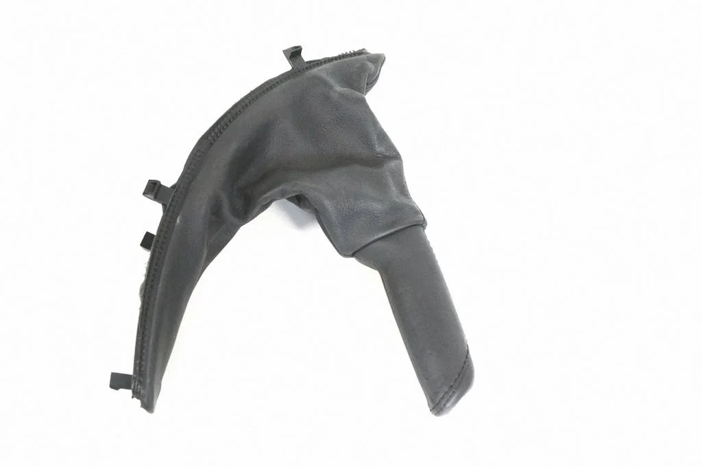 Käsipiduri kate – BMW 4-seeria F32 F33 (2013-2020)