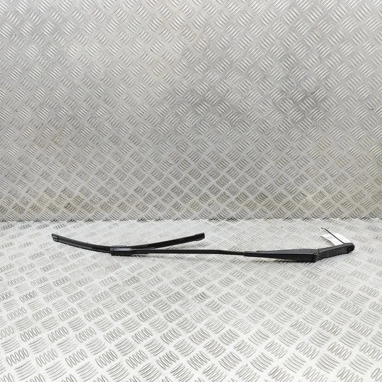 Priekšējā stikla tīrītāja svira 8W2955407