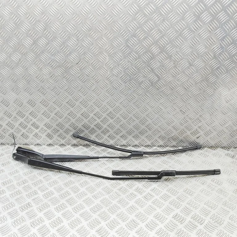 Windshield/front glass wiper blade – Volkswagen e-Golf (2014-)