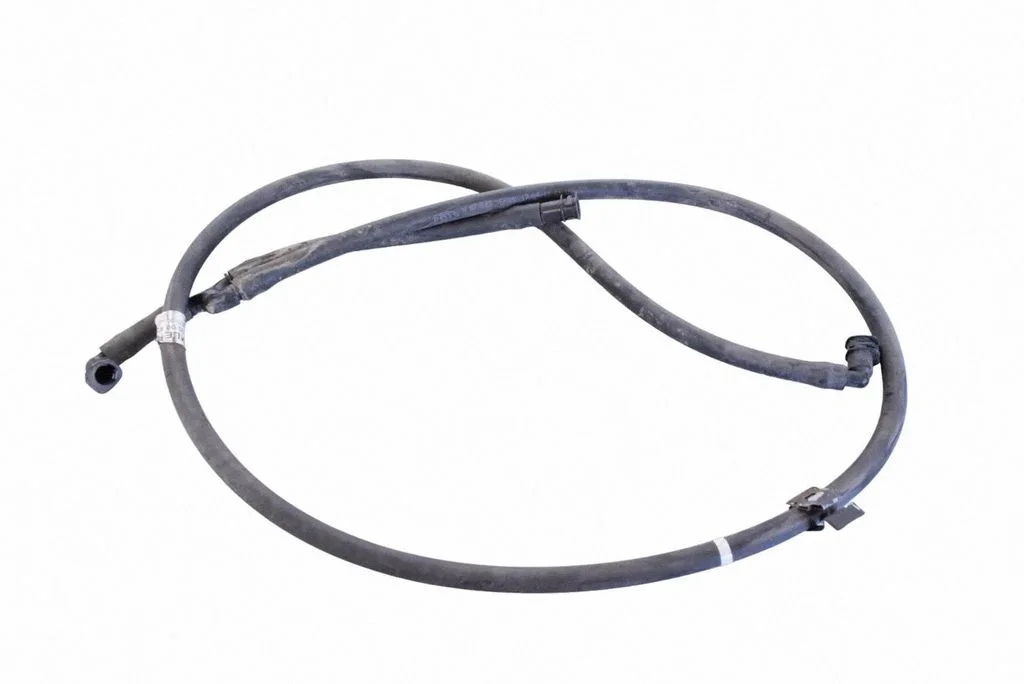 Windshield washer fluid hose – Mercedes-Benz CLS-Class C218 X218 (2011-2017)