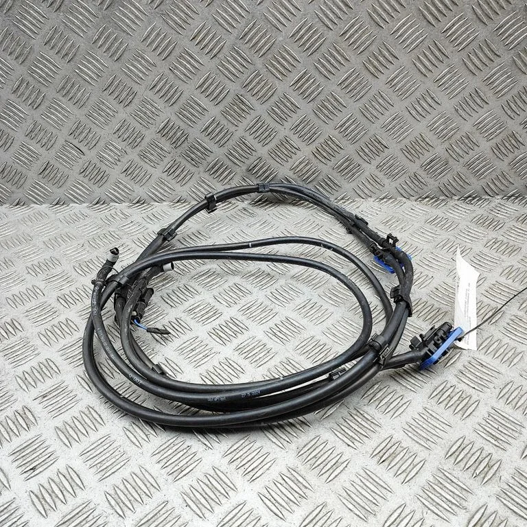 Priekšējā stikla logu šķidruma šļūtene(-s) A2238600700