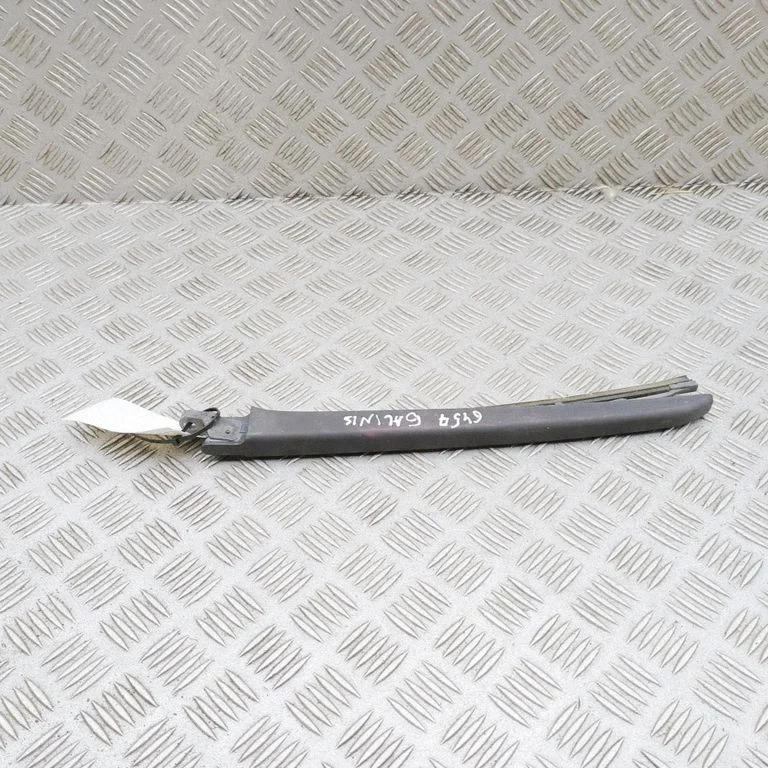 Rear wiper blade arm – Volvo V60 (2011-2013)