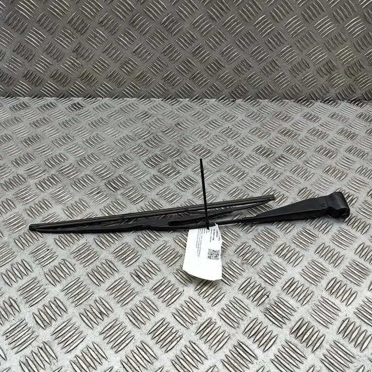 Pióro wycieraczki tylnej BK2117406AB
