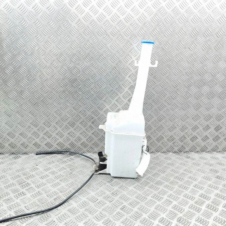 Klaasipesuvedeliku paak 7841335100 – KG Mobility Torres (U100, J100) (2022-)