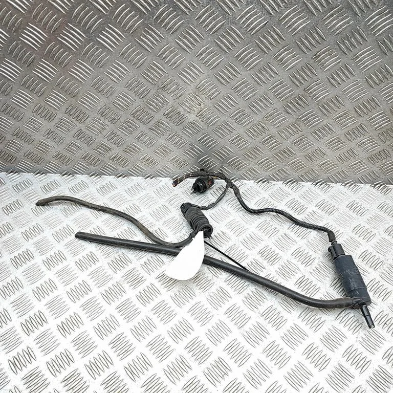Windscreen/windshield washer pump 99762450200