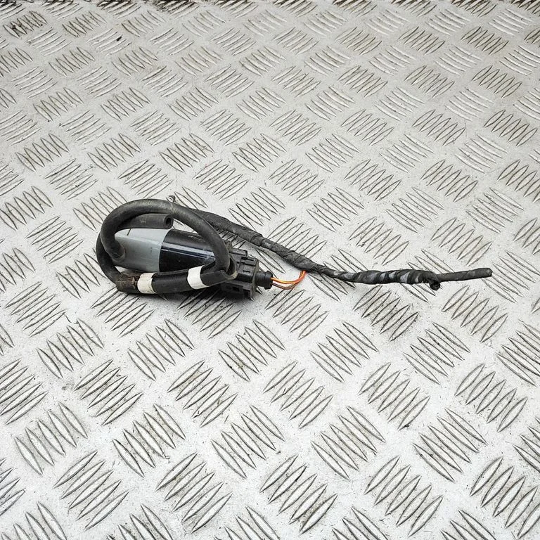 Pompka spryskiwacza szyb 3W0955681A