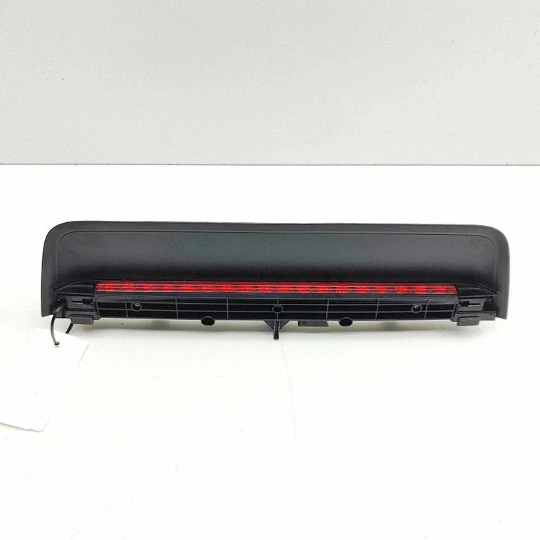 Third/center stoplight – Mercedes-Benz EQS V297 (2021-)