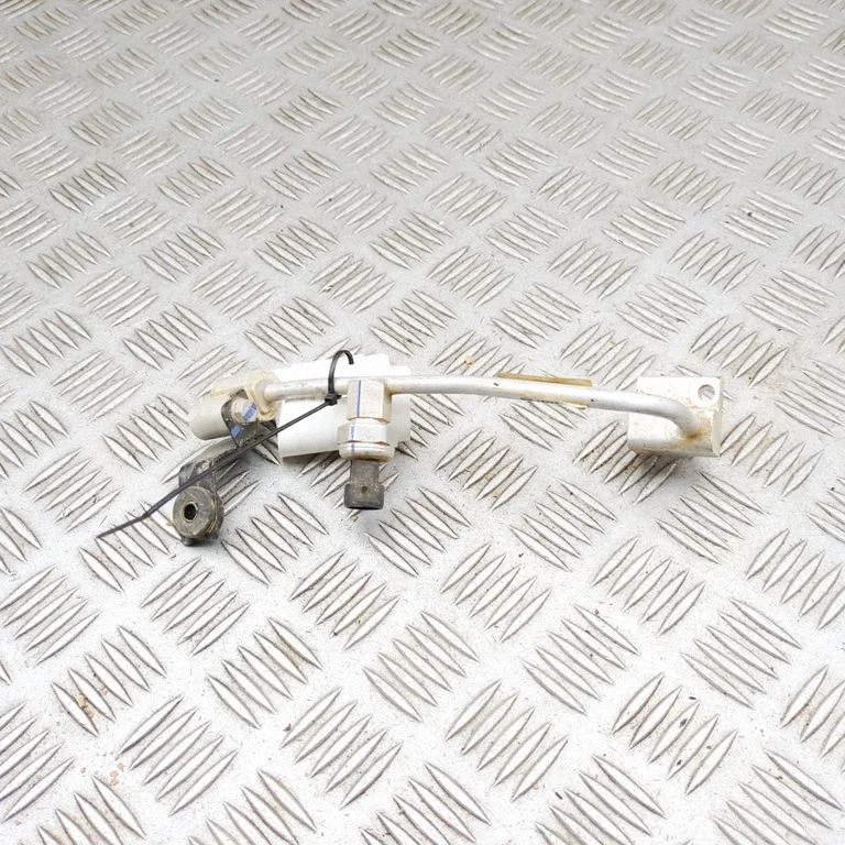 Air conditioning (A/C) pipe/hose SA3HJ8108310