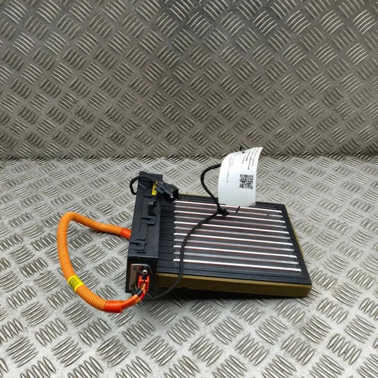 Elektriskais salona krāsniņas radiators M1205JA5R000