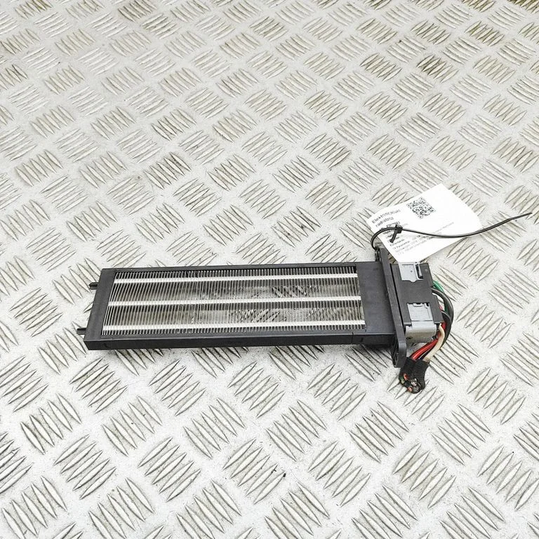 Elektriskais salona krāsniņas radiators 0134100950