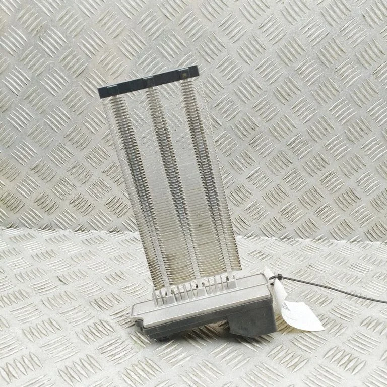 Elektriskais salona krāsniņas radiators A2478301000