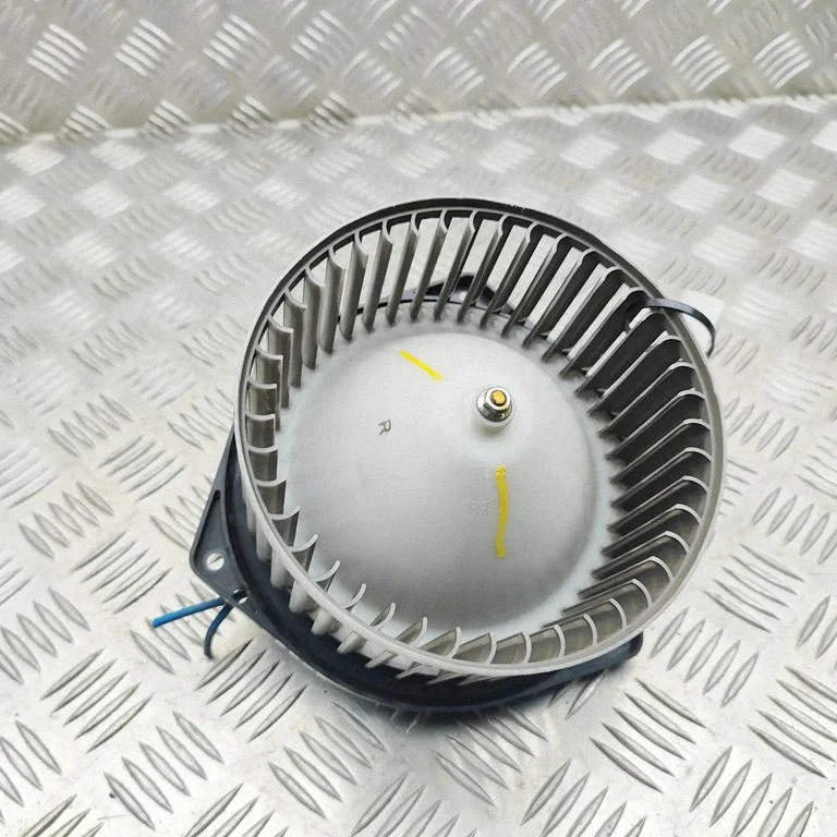 Krāsniņas ventilators/pūtējs 8975537321