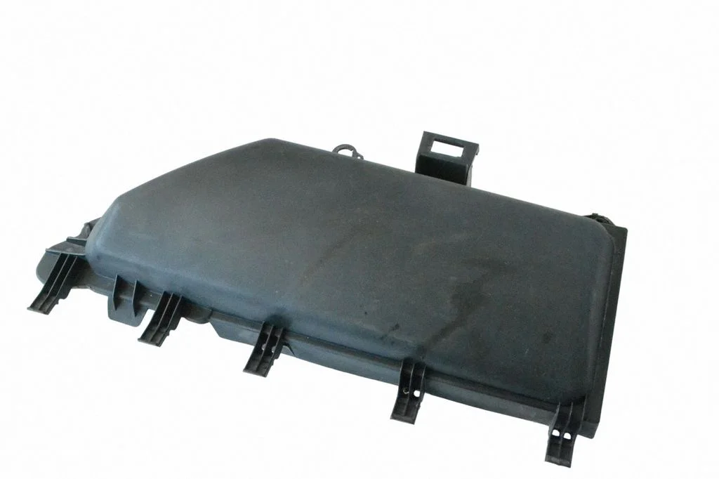 Cabin air micro filter cap – BMW 6 Series E63 E64 (2002-2010)