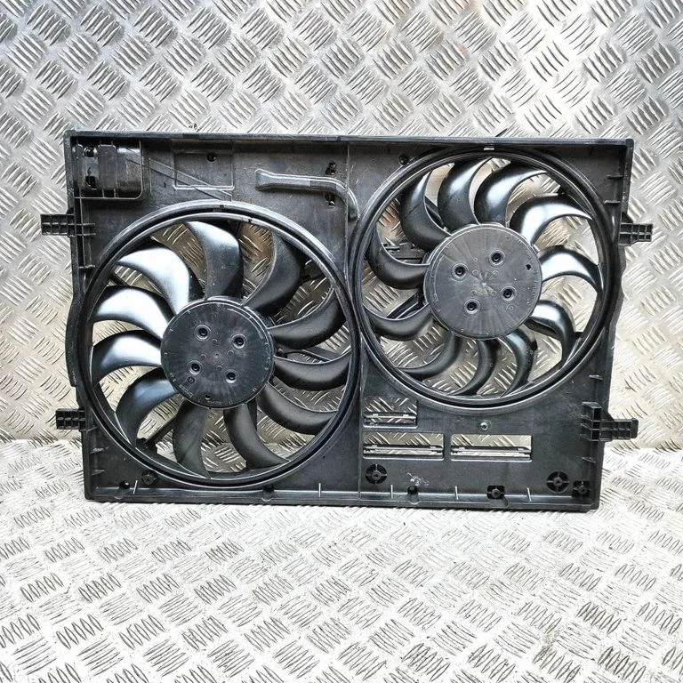 Radiaatori ventilaatori difuusor 5WA959455T