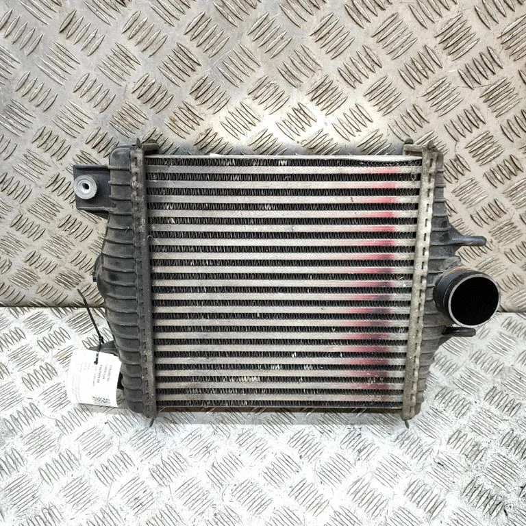 Starpdzesētāja (interkūlera) radiators CPLA9L440AC