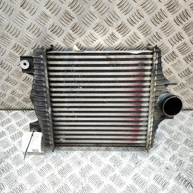 Starpdzesētāja (interkūlera) radiators CPLA9L440AC