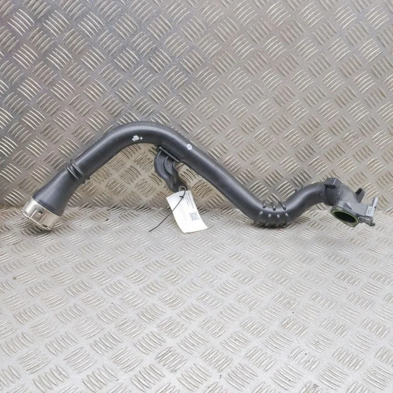 Wąż / rura intercoolera 144606UB0B