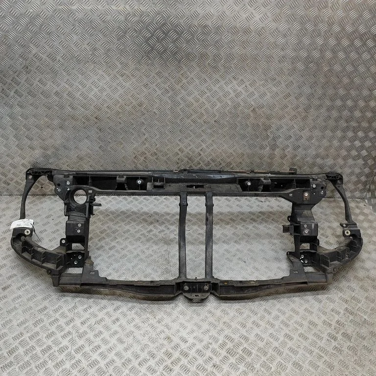 Pas przedni – Renault Master III (2010-2024)