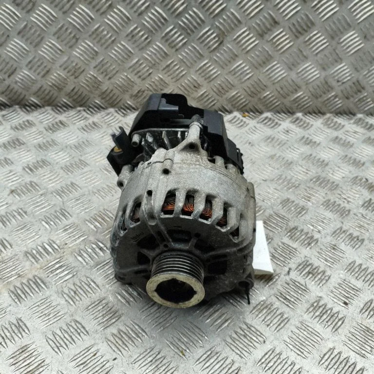 Generator/alternator 37VE55
