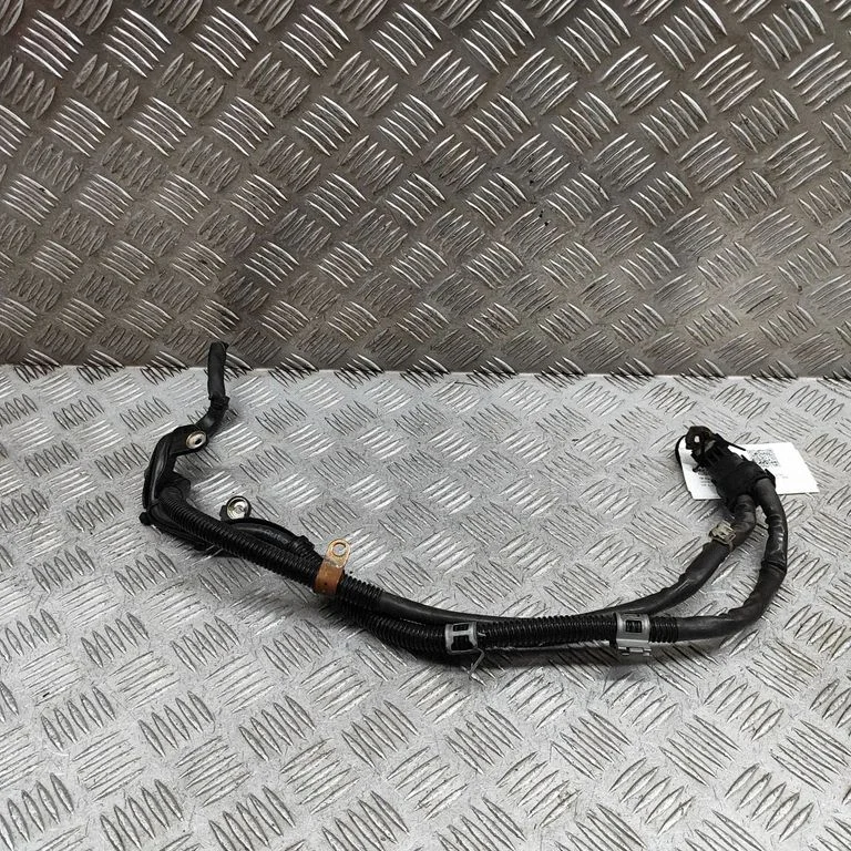 Wires (starter motor) A2781595540