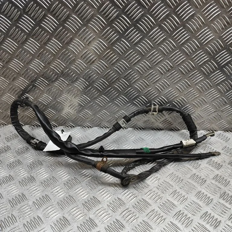 Juhtmed (starteri) – Mercedes-Benz GLS-klass X166 (2015-2019)
