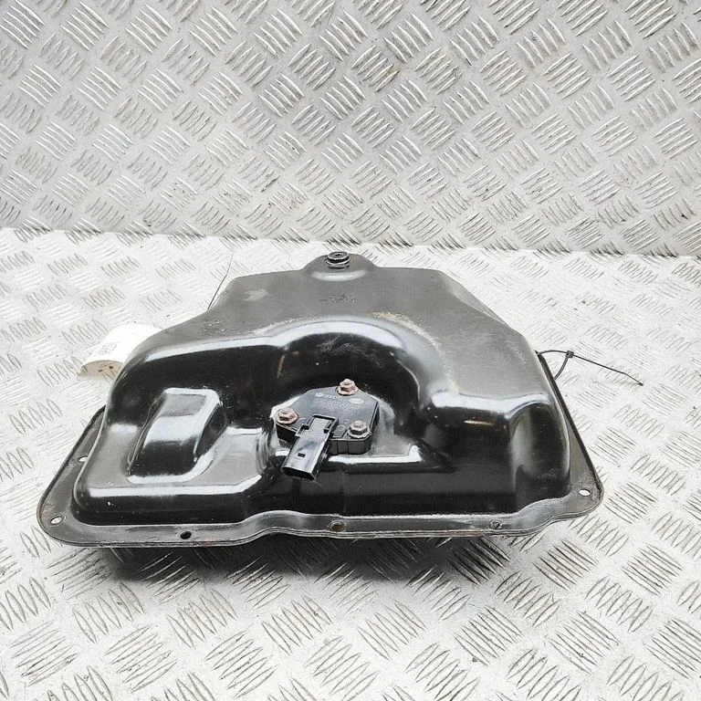 Oil sump 03C907660Q