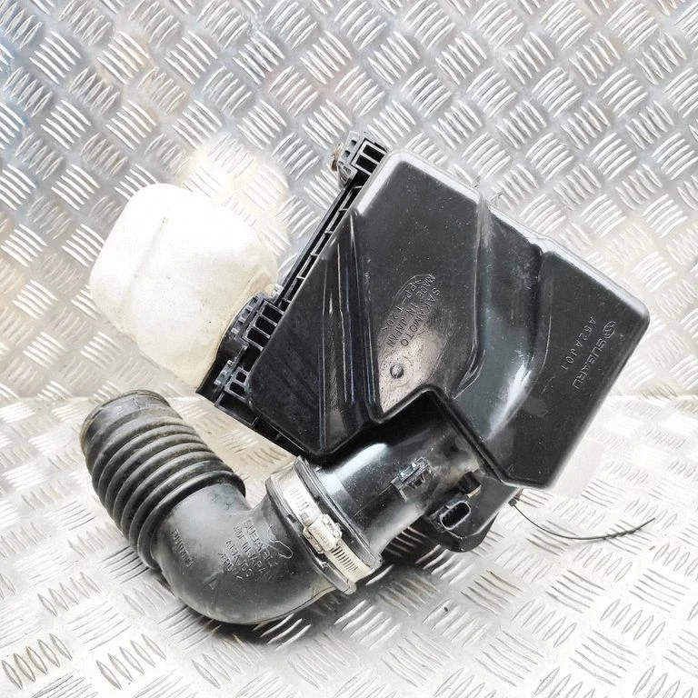 Air filter box – Subaru Legacy (2010-2016)