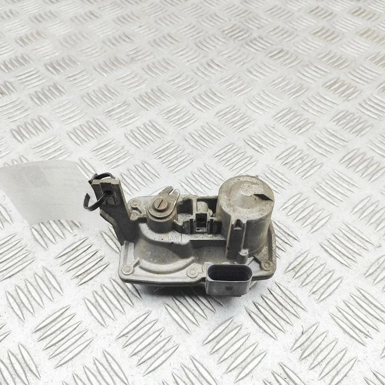 Ieplūdes kolektora vārsta motoriņš 5Q0253691H
