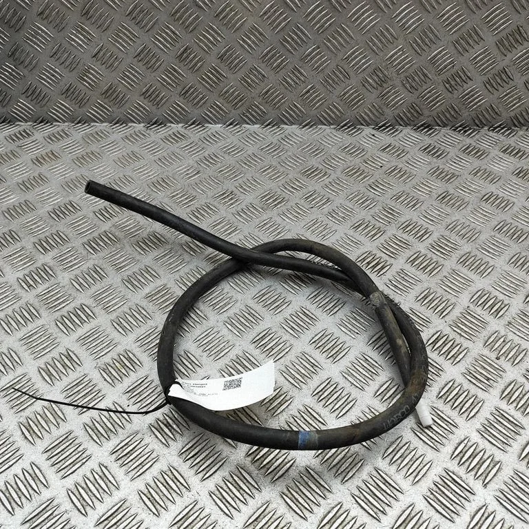 Air intake hose/pipe – BMW X5 E70 (2006-2013)