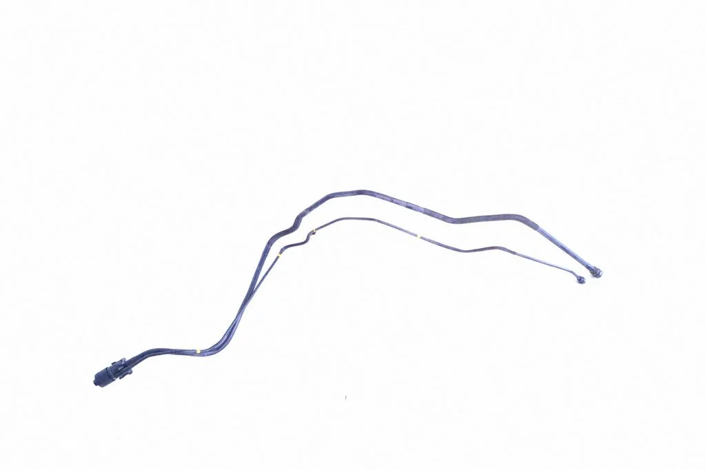 Šļūtene (-es)/ caurule (-es) 4L0131980E
