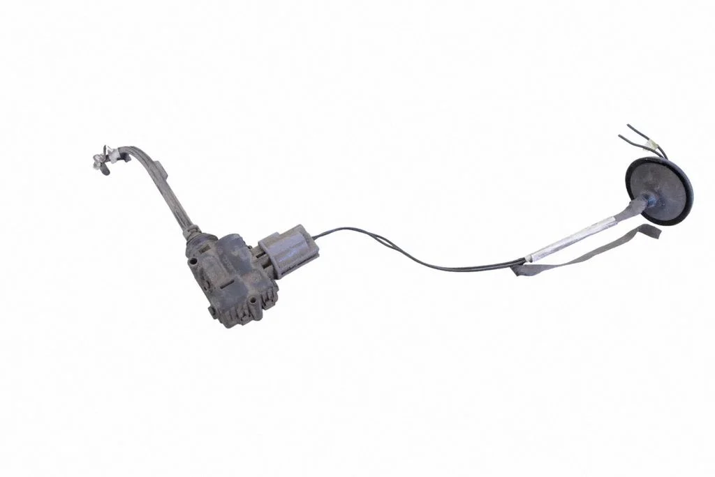 Fuel tank cap lock – Land Rover Range Rover Evoque L538 (2011-2018)