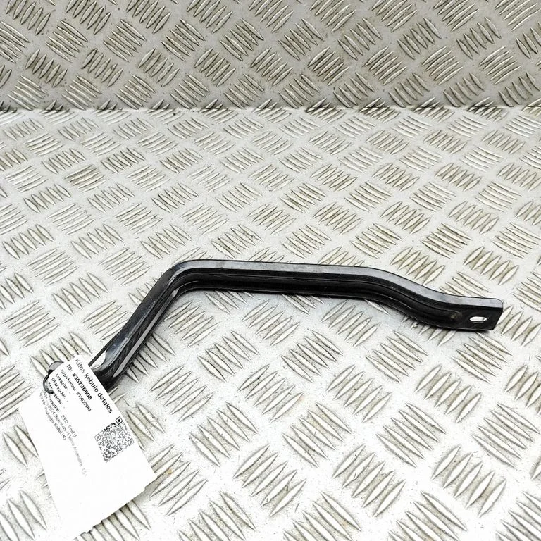 Fuel tank mounting bracket SA3HJU1101220