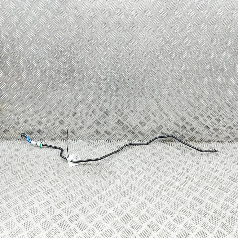 Fuel line pipe 7427057